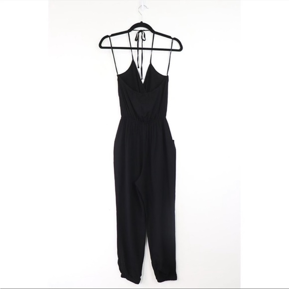 Lulu’s Black Halter Learning To Fly Jumpsuit sz XS EUC Sexy - Picture 4 of 8